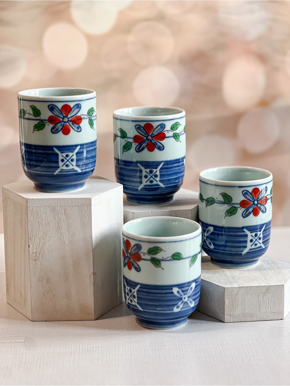 Vintage Japanese Arita Style Porcelain Yunomi Tea Cups Set of 4 Blue Floral